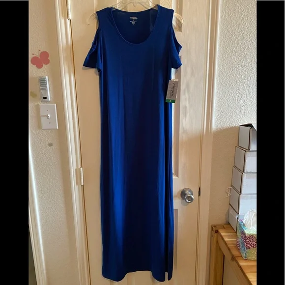 Carnival Fashion Dresses | Carnival Fashion, Maxi Dress, Size L | Color: Blue | Size: L | Pm-09408208'S Closet Carnival Fashion Dresses | Carnival Fashion, Maxi Dress, Size L | Color: Blue | Size: L | Pm-09408208'S Closet